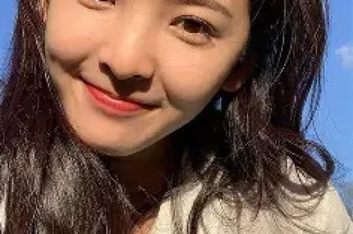 单依纯翻唱翻车李荣浩40分钟回应维权引爆全网