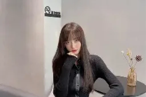 3个瓜！刘晓庆与亲人反目组团去商K女歌手强行侵权个个离谱