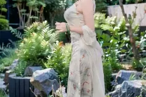 51岁刘恺威近况曝光！与杨幂离婚已经7年与李晓峰分手后事业遇挫